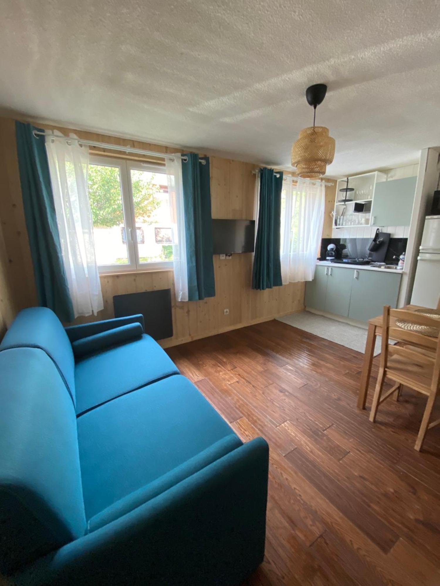 Studio Chaleureux Renove Allemont Bagian luar foto