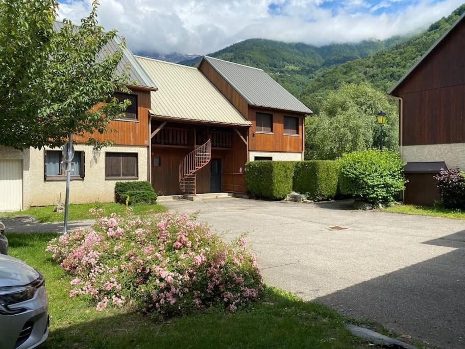 Studio Chaleureux Renove Allemont Bagian luar foto